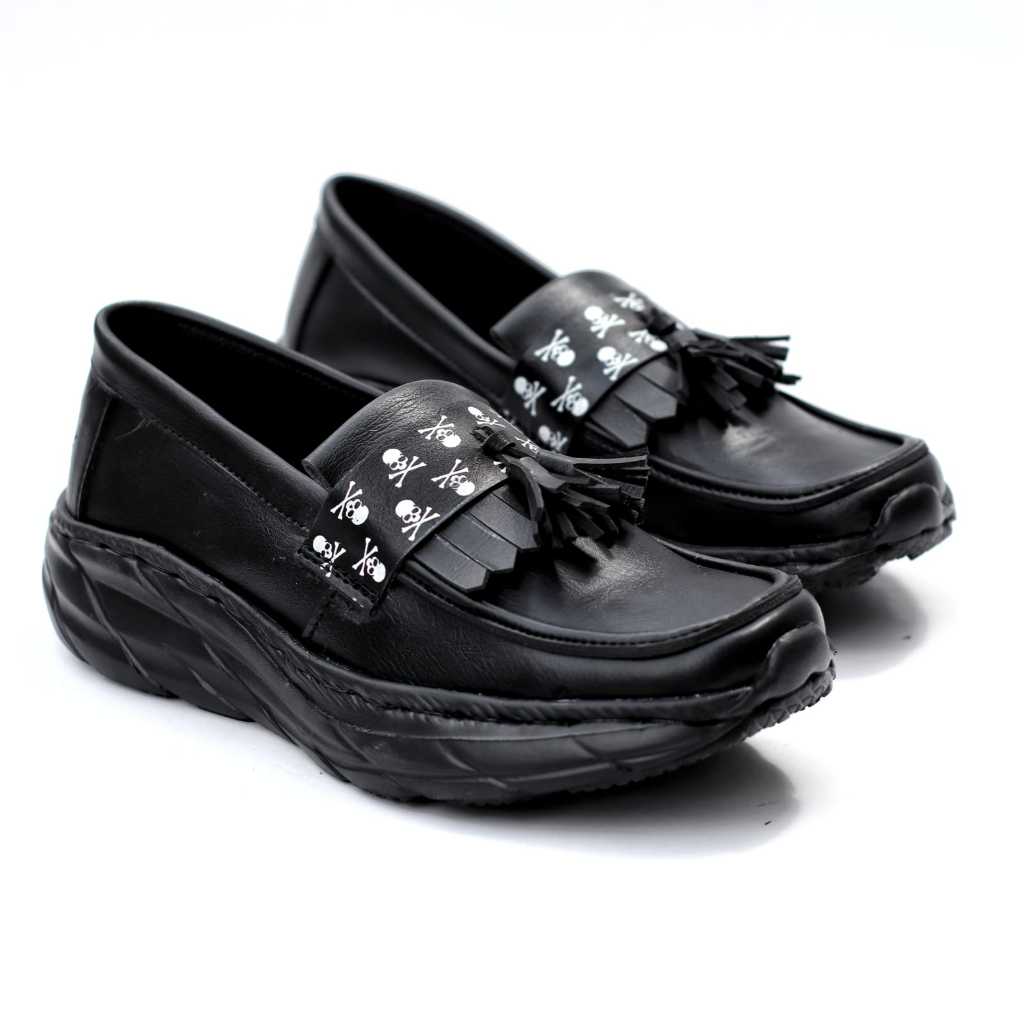 Sepatu Slop Hitam Pria Sepatu Sneakers Casual Pria