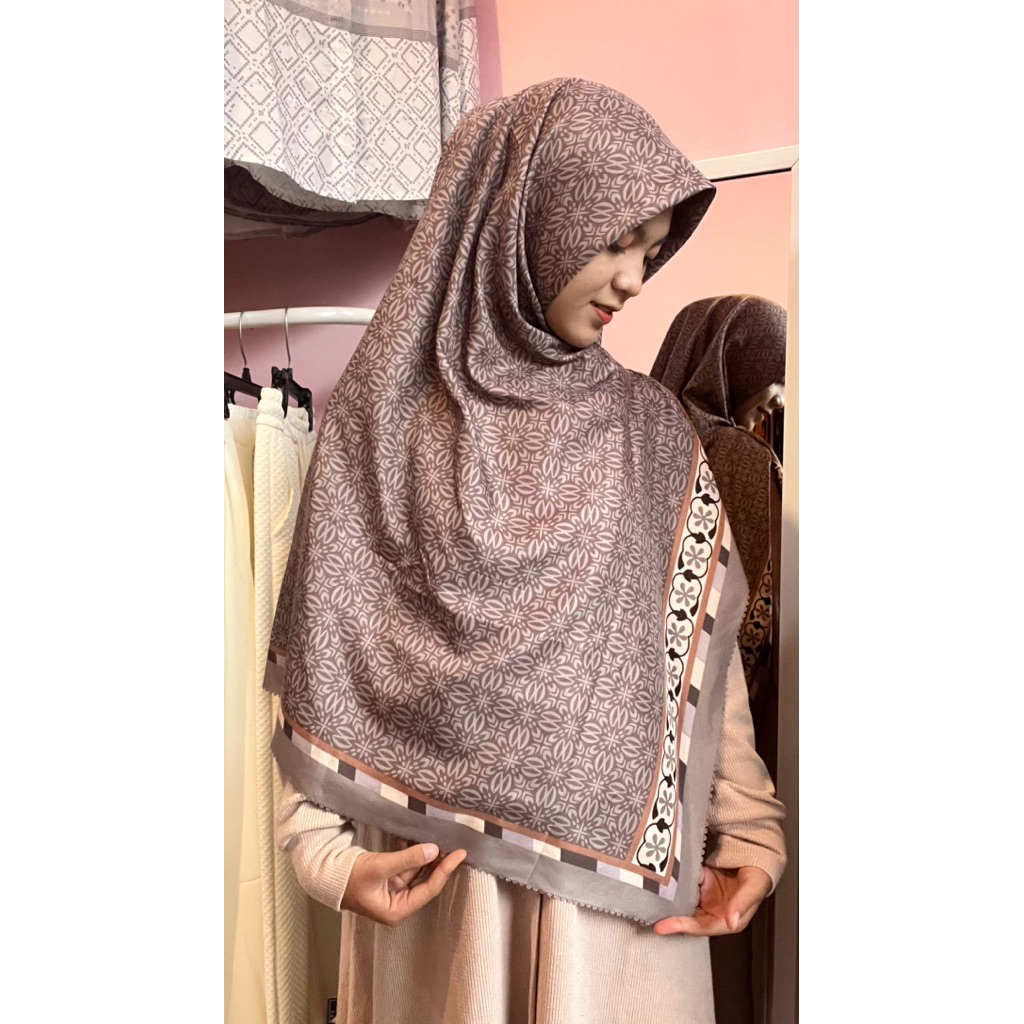 Jilbab segiempat hijab umama syari ukuran 130*130 jilbab motif bunga cantik