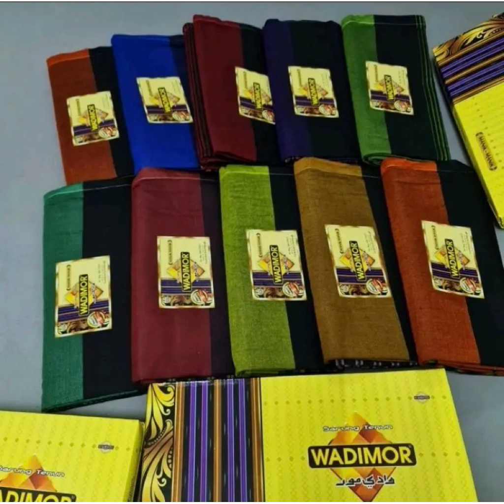 Sarung Tenun Sarung Sarung Wadimor Motif Kotak