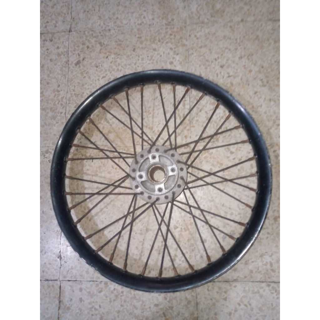 Velg Ruji Depan Suzuki Shogun 125 Smash Ring 17 Bekas