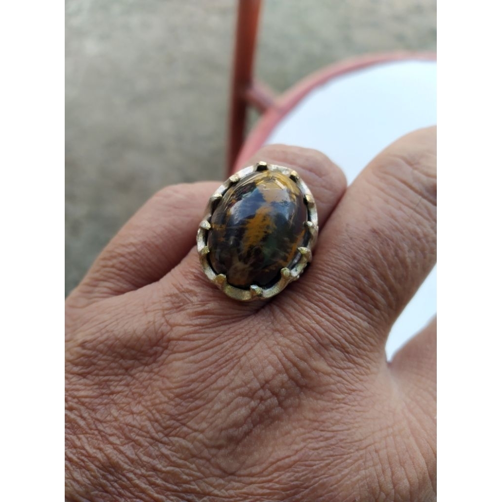 Batu Akik Motif Gambar KerisKendit Tua Kode J/8