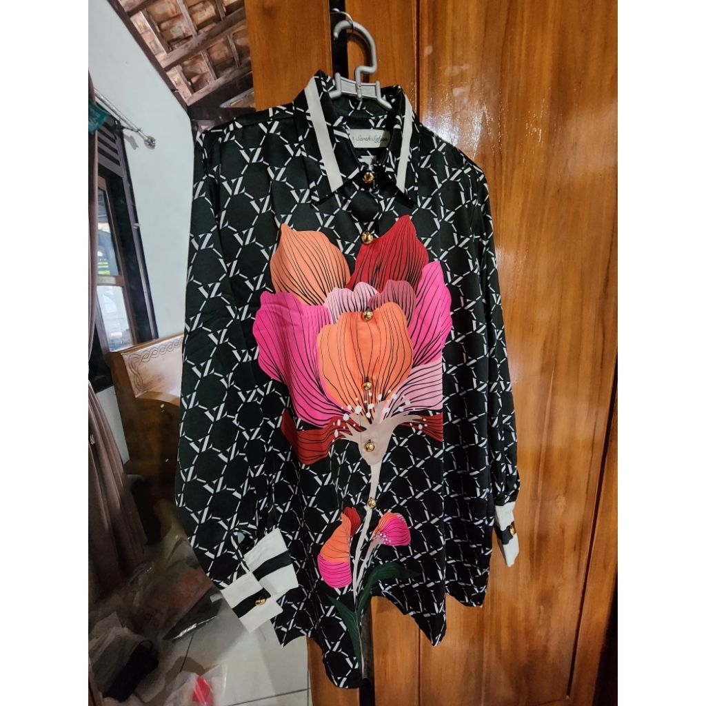 blouse vz monogram black