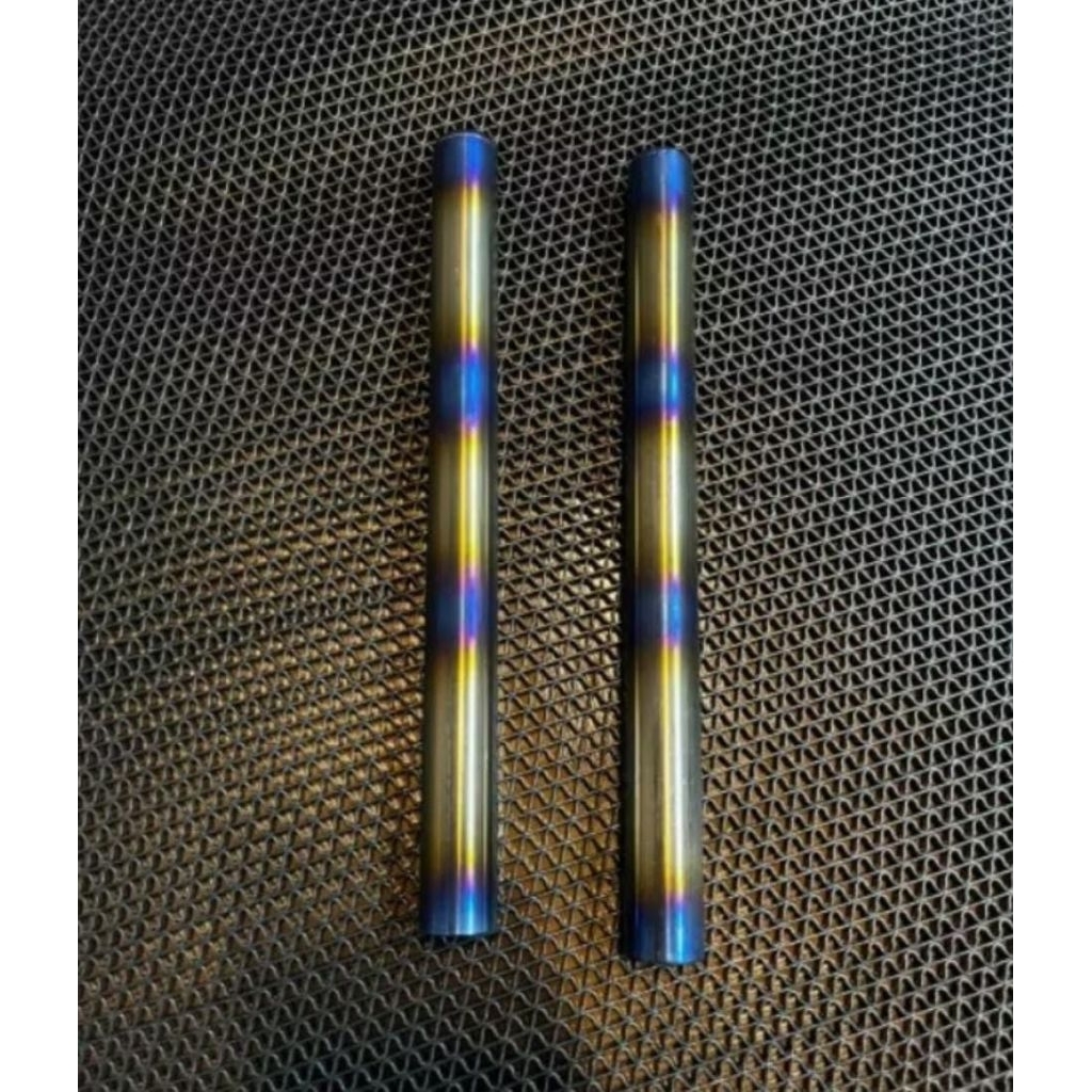 Stang pipa titanium