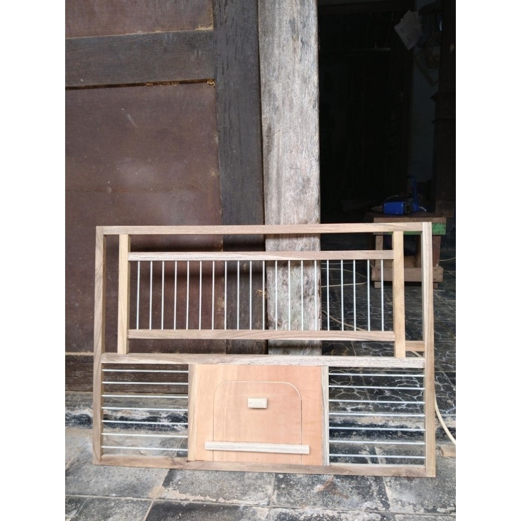 pintu kandang box merpati 70cm x 70cm 1 set 4 pcs ( plus jeruji fiber )