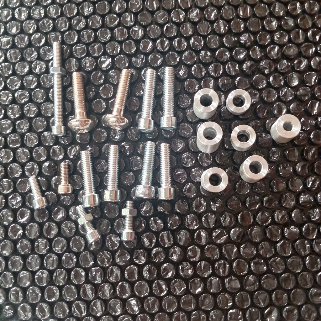 Baut dan bushing underbone