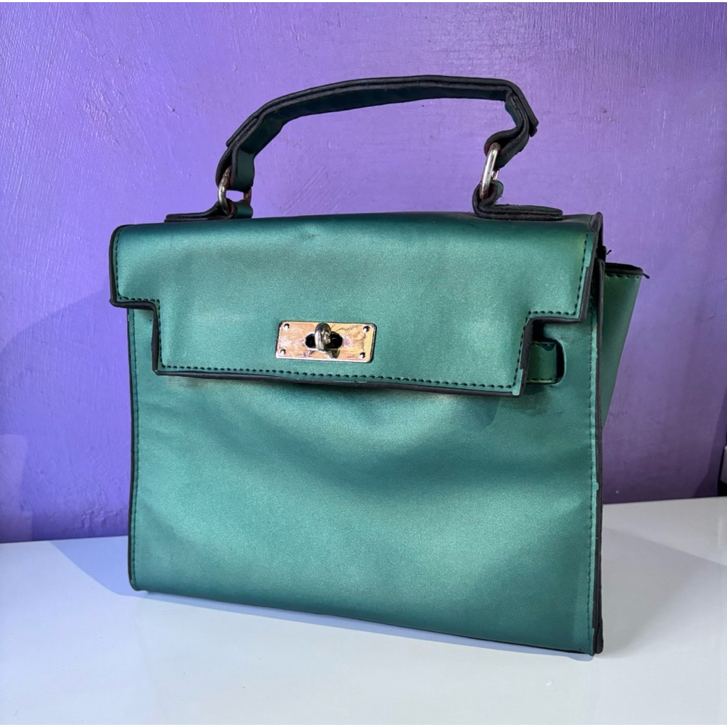 Preloved Tas Hijau