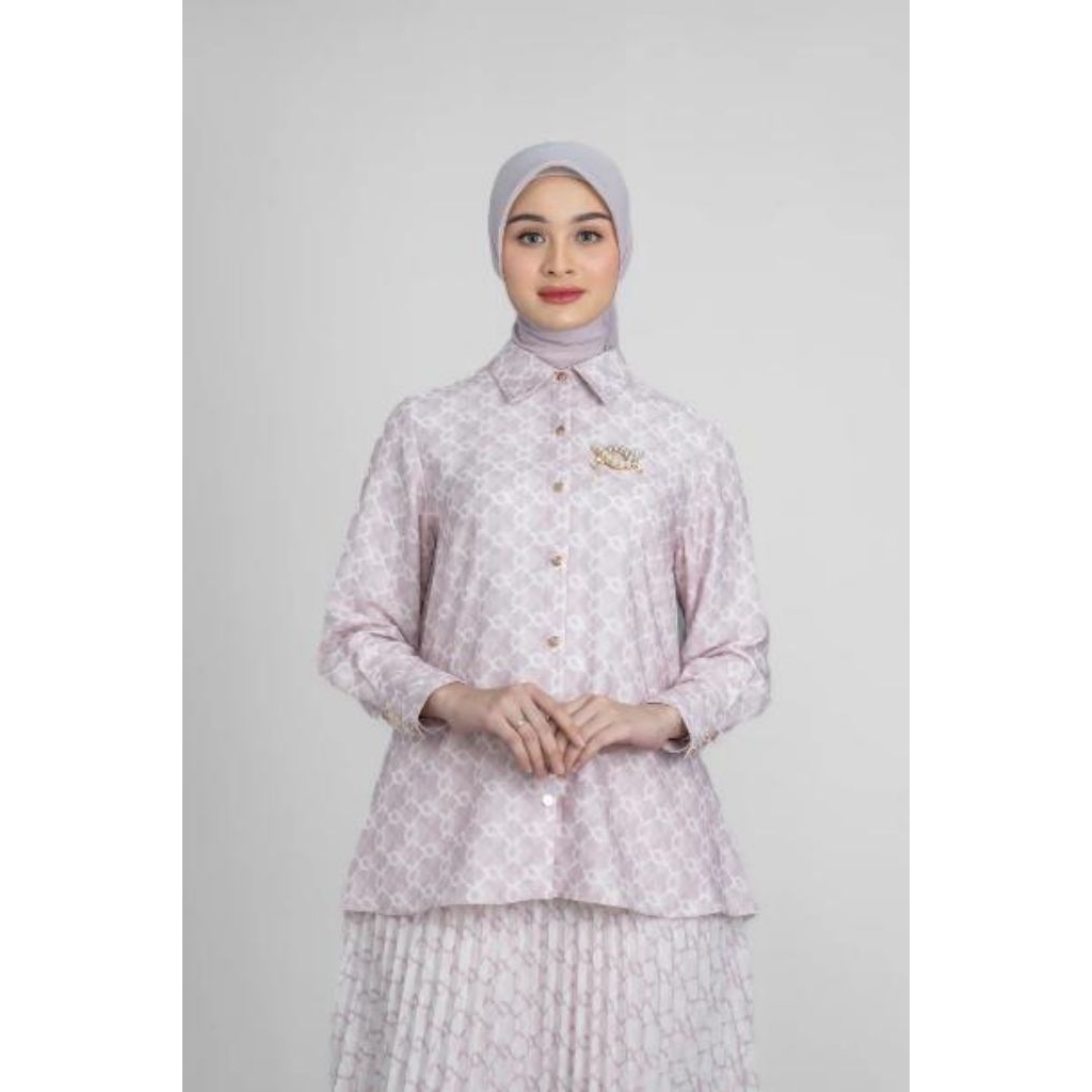 Wearing Klamby Monogram Pleated Shirt