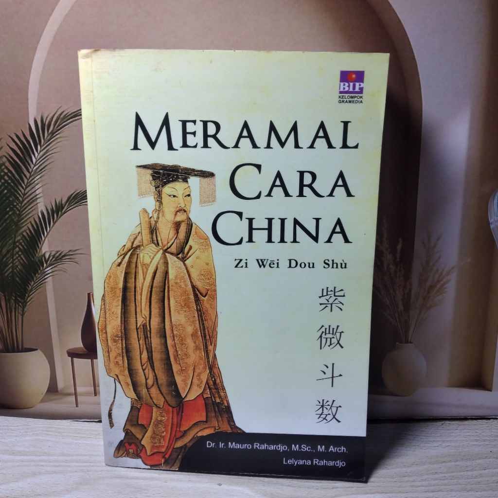 Buku Meramal cara china zi wei dou shu