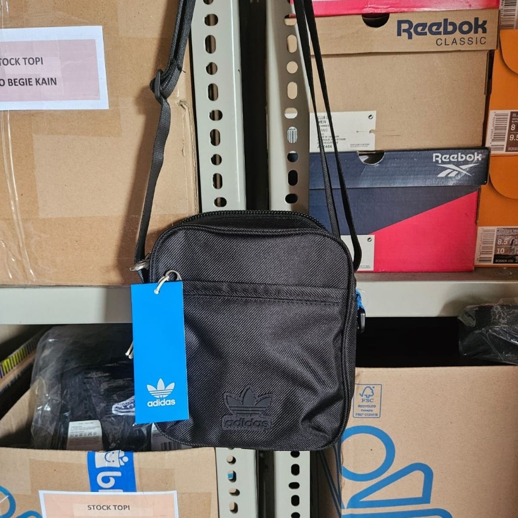 Adidas Festival Sport Slingbag - Black / Tas Adidas Pria Unisex / Tas Slempang Adidas unisex