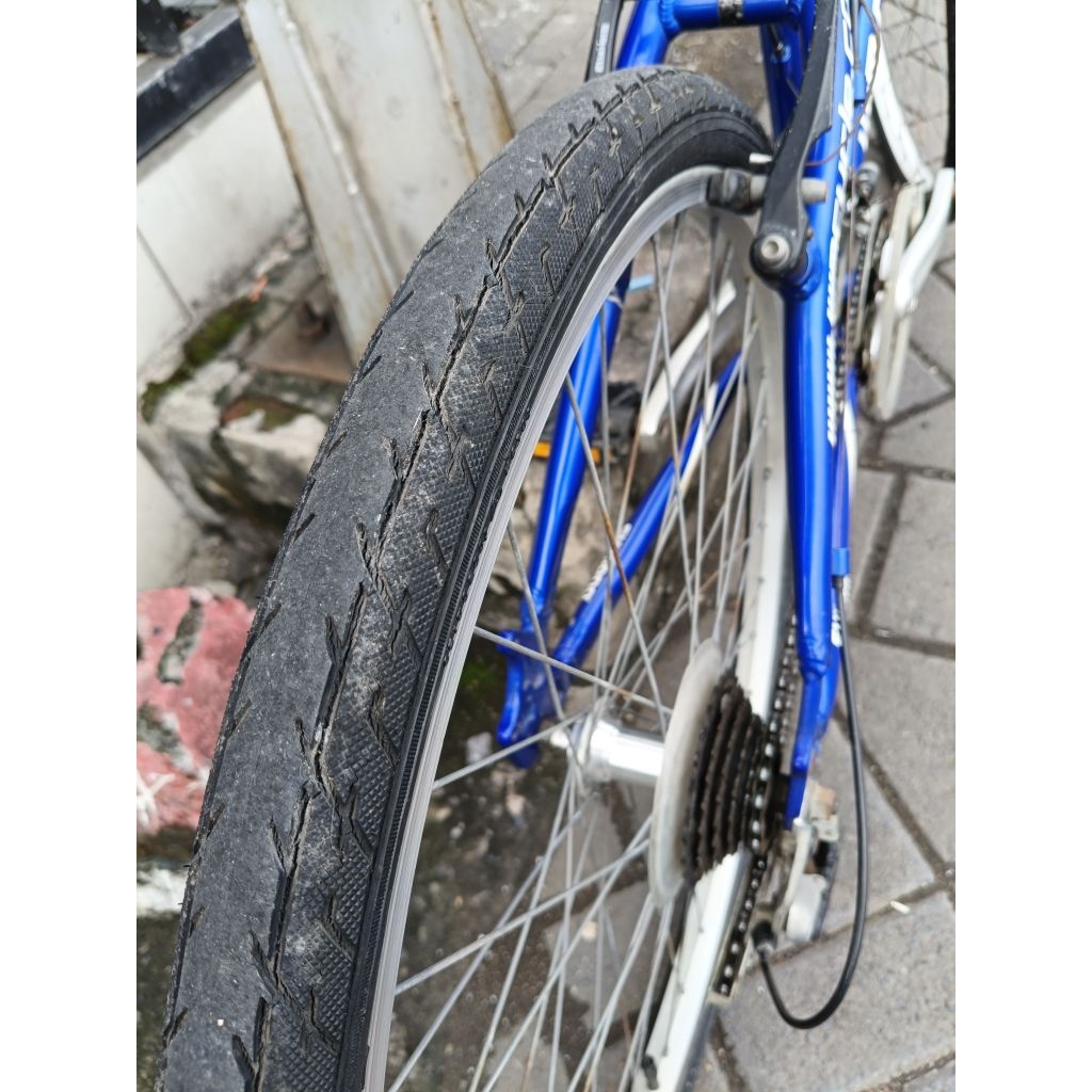 sepeda wimcycle roadtech Alloy 3x7 warna cat masih ori