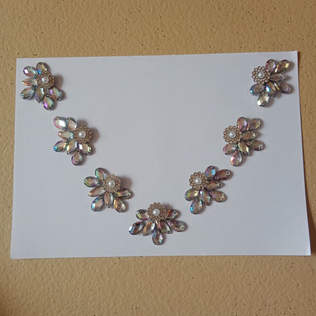 Payet Rangkai Leher | Permata Kristal Jahit