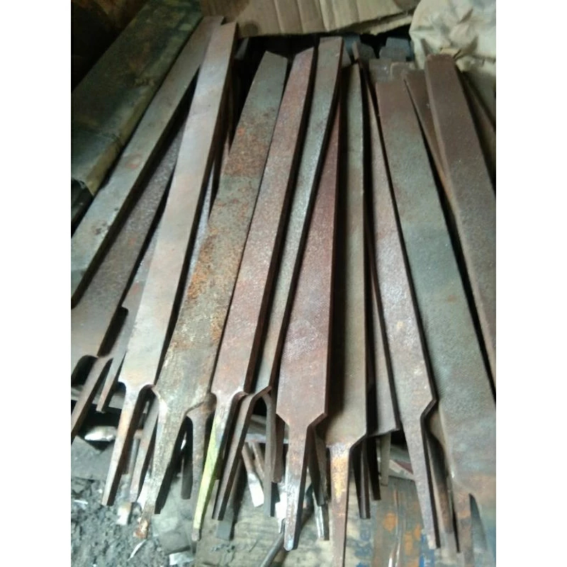 Kikir Bekas Pande Besi 12 Inc Bahan Pisau Berkualitas