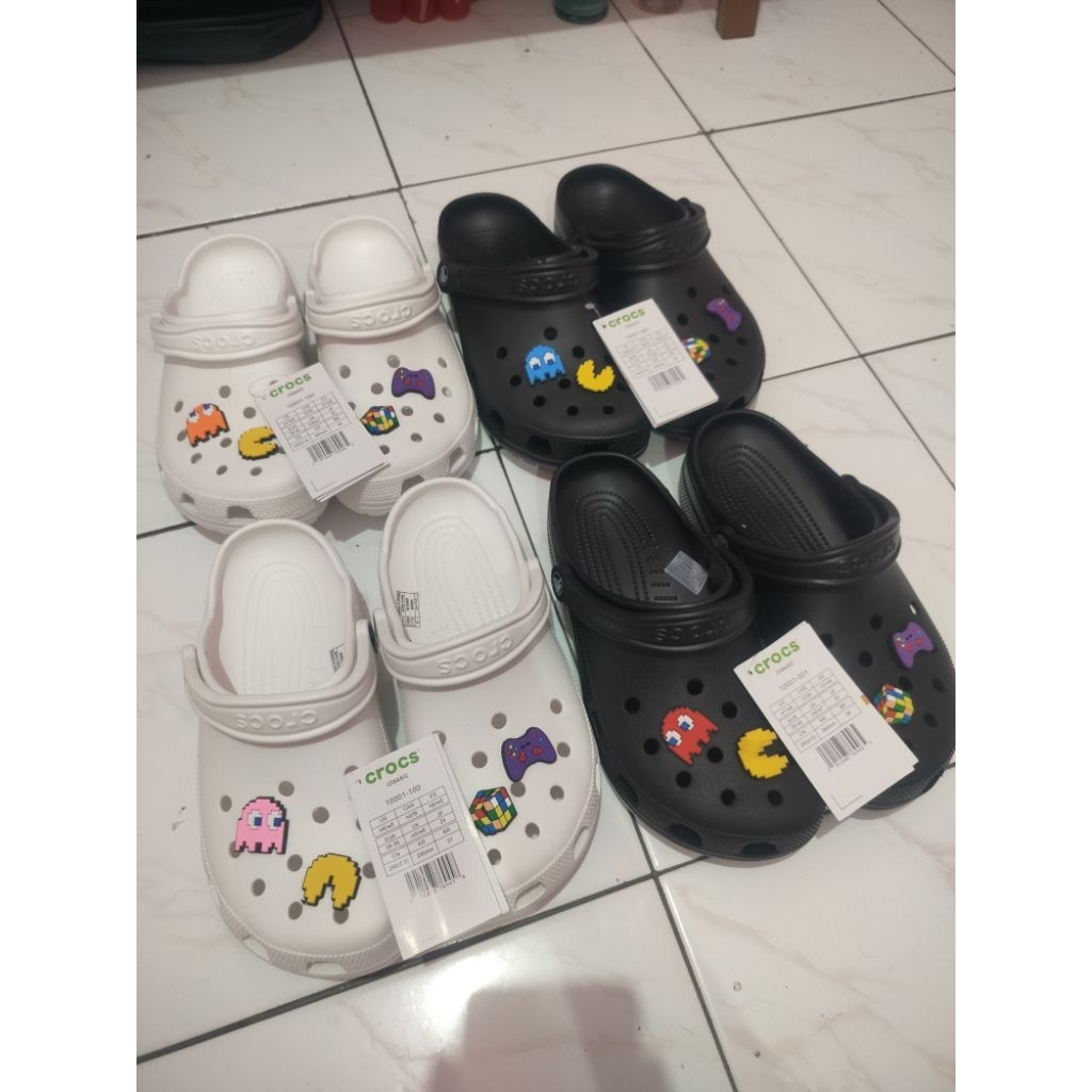 Crocs Second Like New