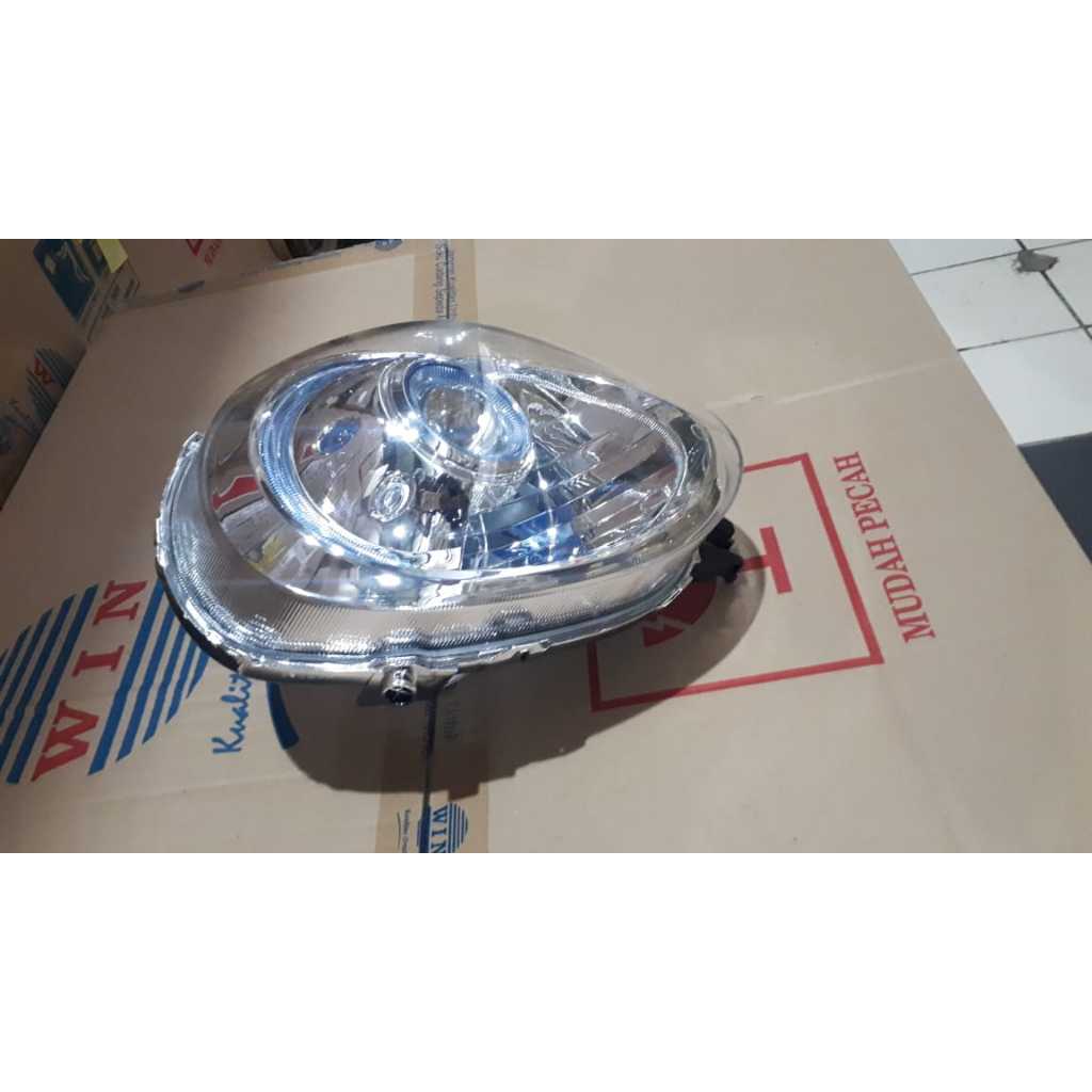 WIN Lampu Depan Honda Scoopy FI 2013 / Scoopy ESP 2015