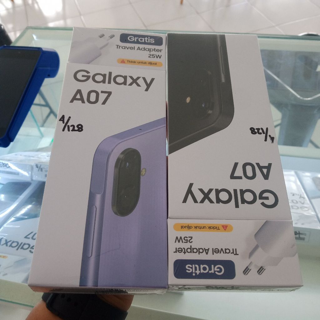 Samsung 07 ram 4/128