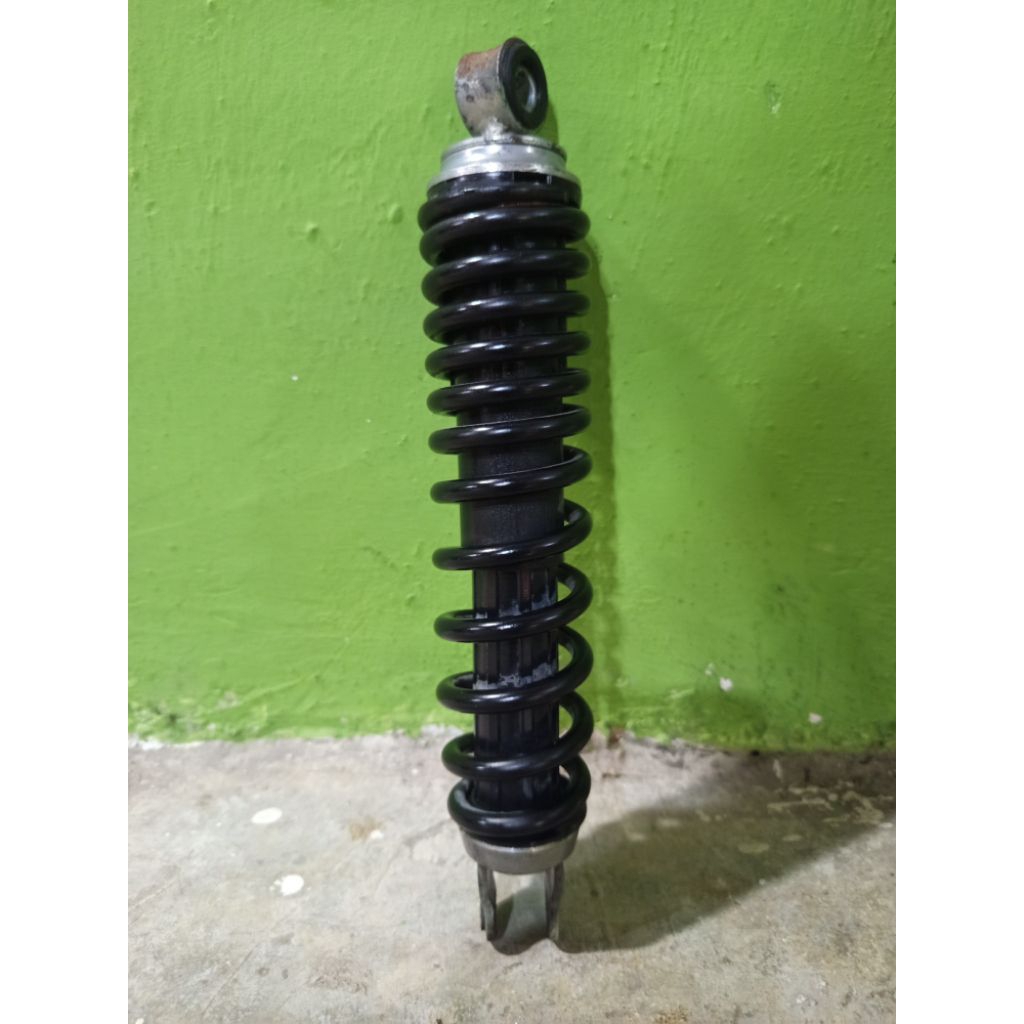 Copotan Shock breaker belakang scoopy 2015 skok scoopy 2015 original 100%