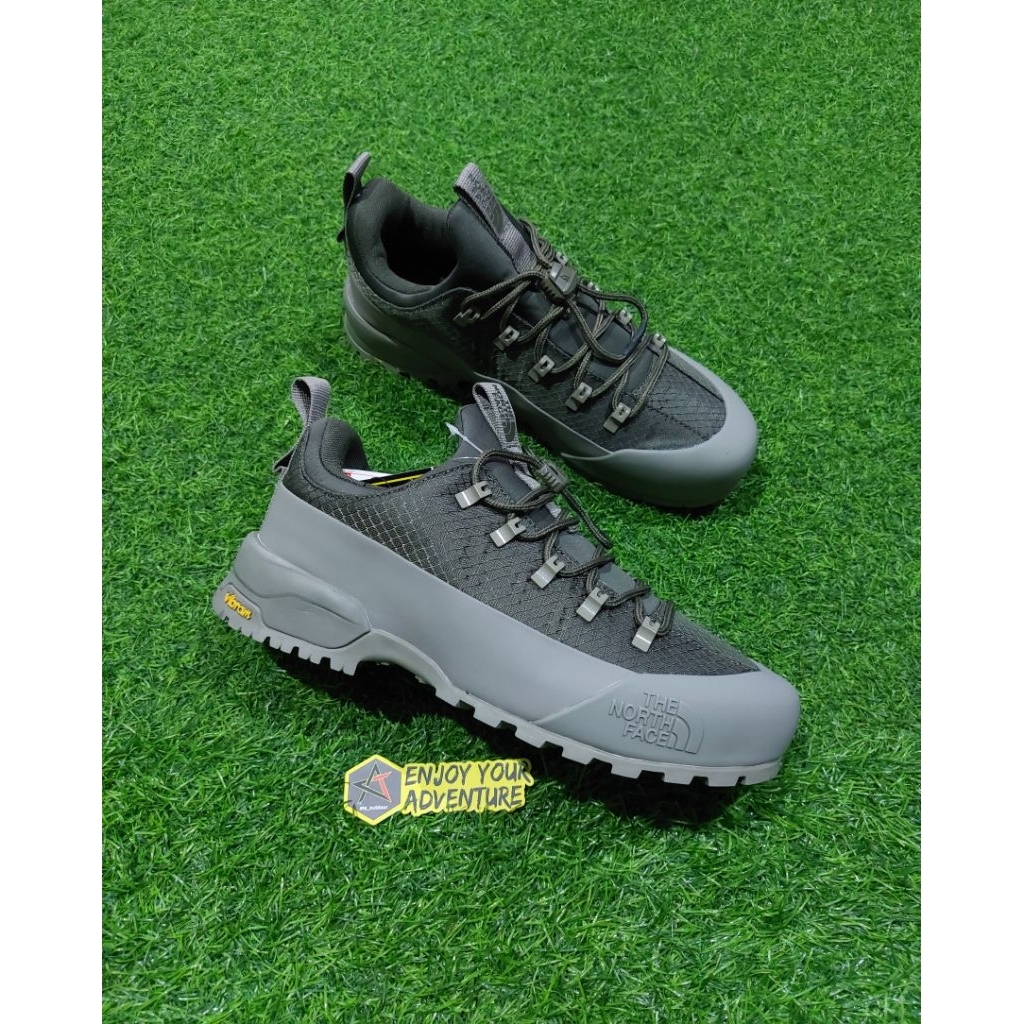 sepatu gunung trekking the nort face size 42