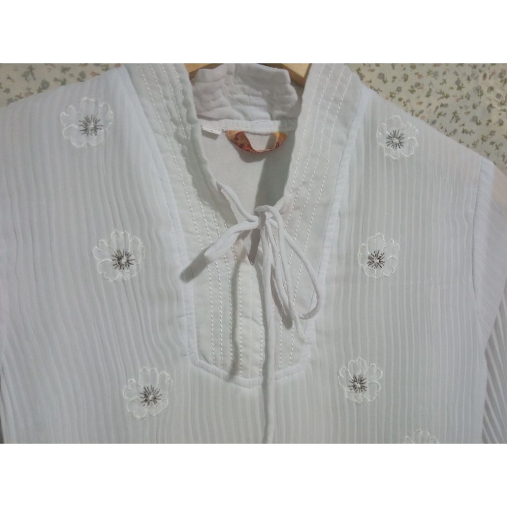 TUNIK DRESS PUTIH PLISKET PL MURAH LUCU GEMAS BORDIR BUNGA LENGAN PANJANG