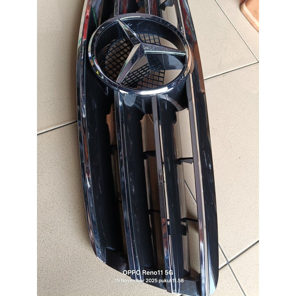 gril depan mercy w203 amg