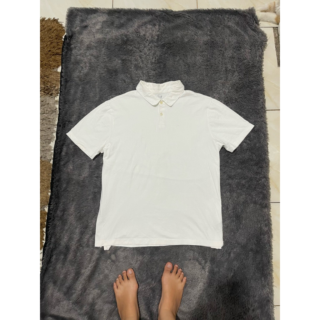 kaos kerah GAP sizs L