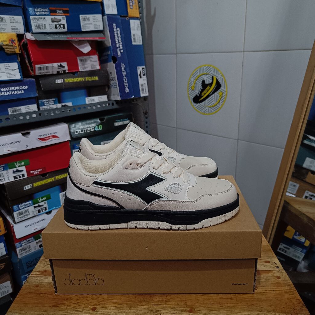 Diadora Kasual - Novel Grey / Naro White Blue / Nelo Beige Black - All Color Men's