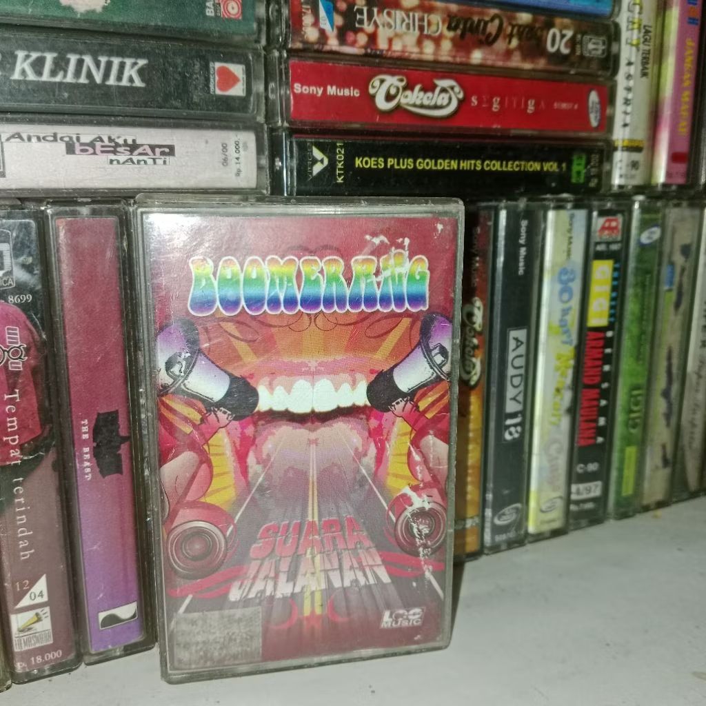 Kaset Boomerang