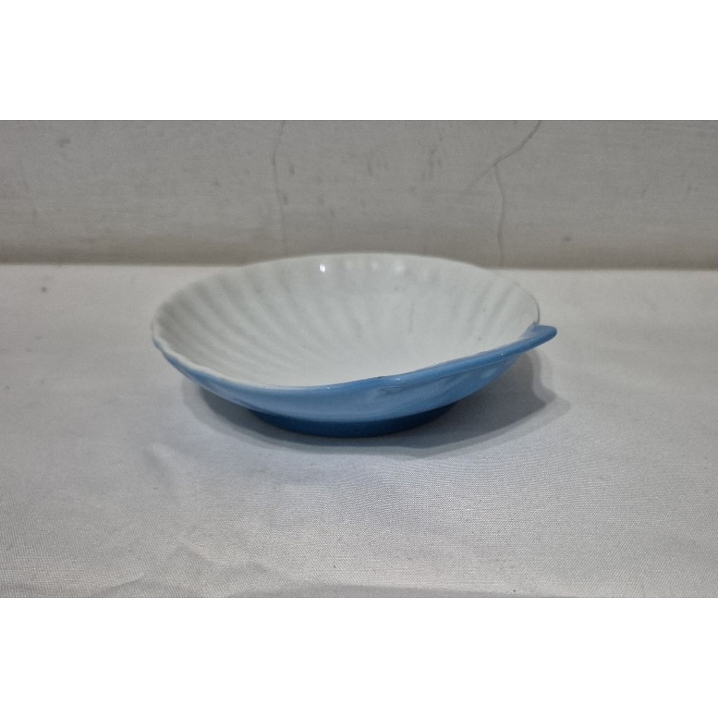 pisin keramik motif kerang noritake