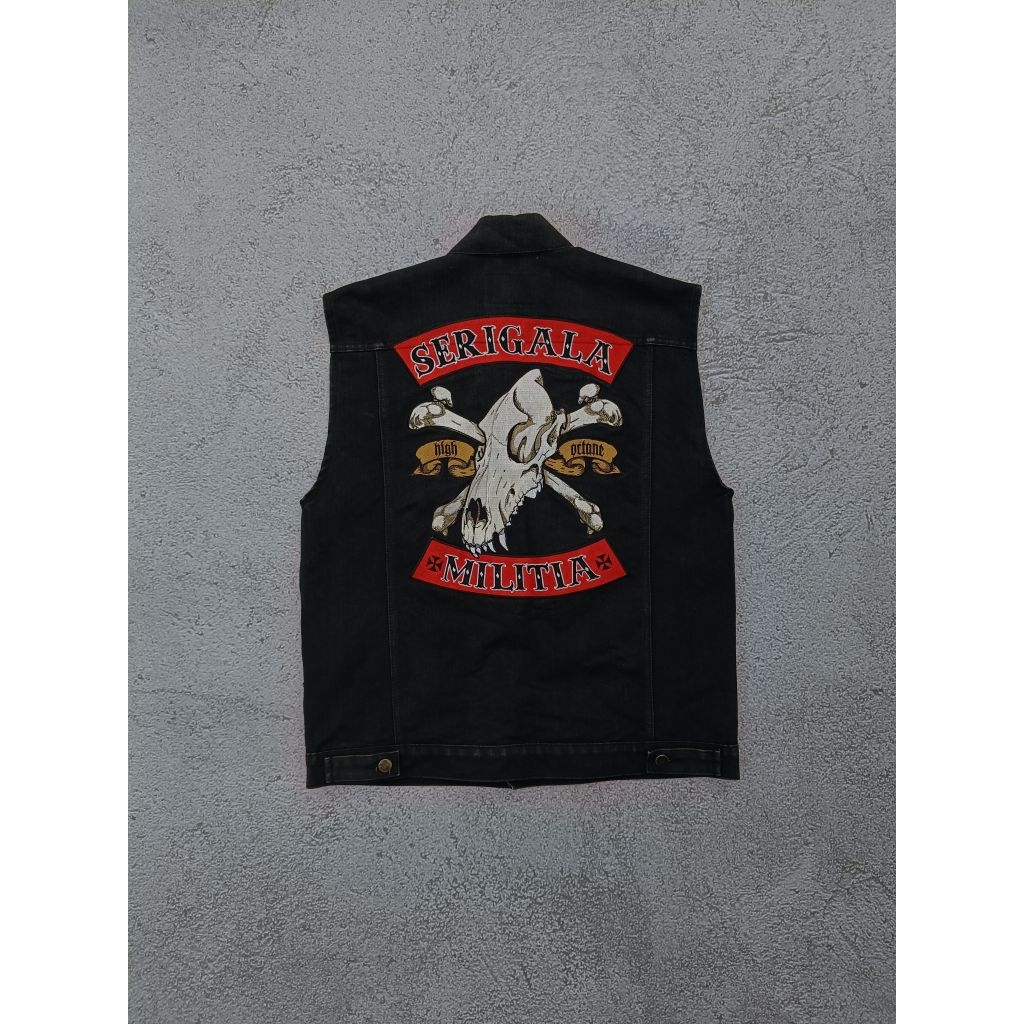 Vest seringai under licensed hingar bingar old reales "SERIGALA MILITIA"