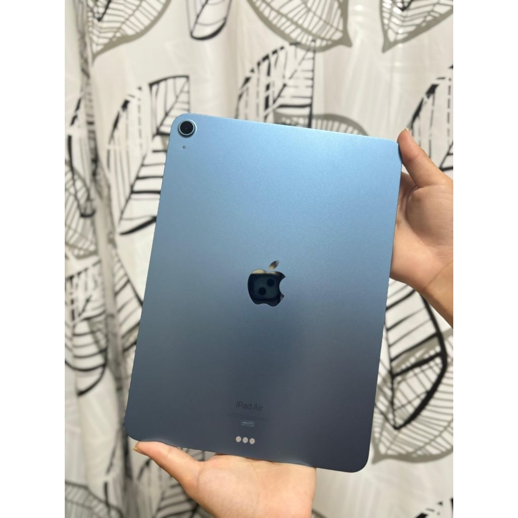 SECOND IPAD AIR 5 M1 BLUE