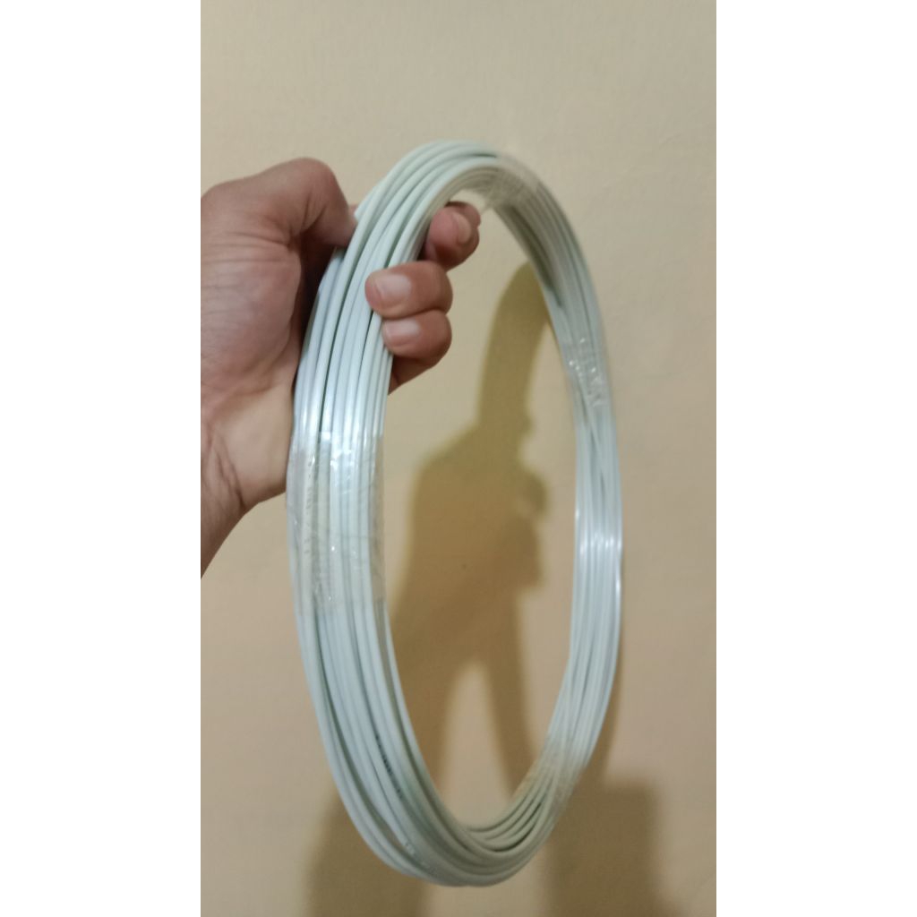 Jeruji fiber Putih susu import 4mm 1kg