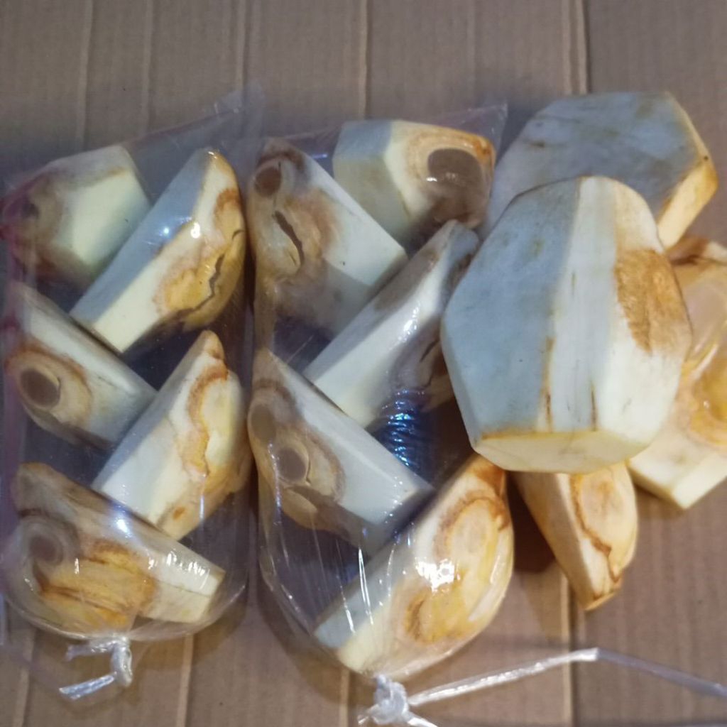 Buah Siwalan Lontar Kupas segar