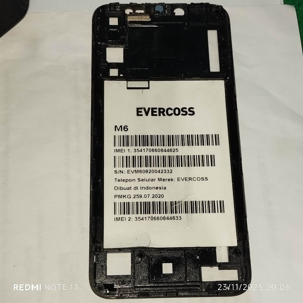 Frame LCD Evercoss M6