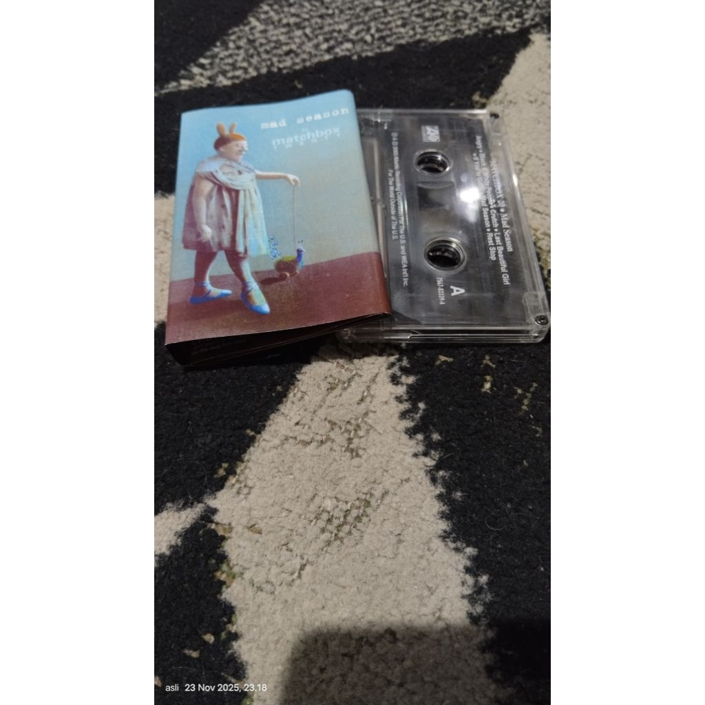 kaset pita matchbox 20 twenty / mad season