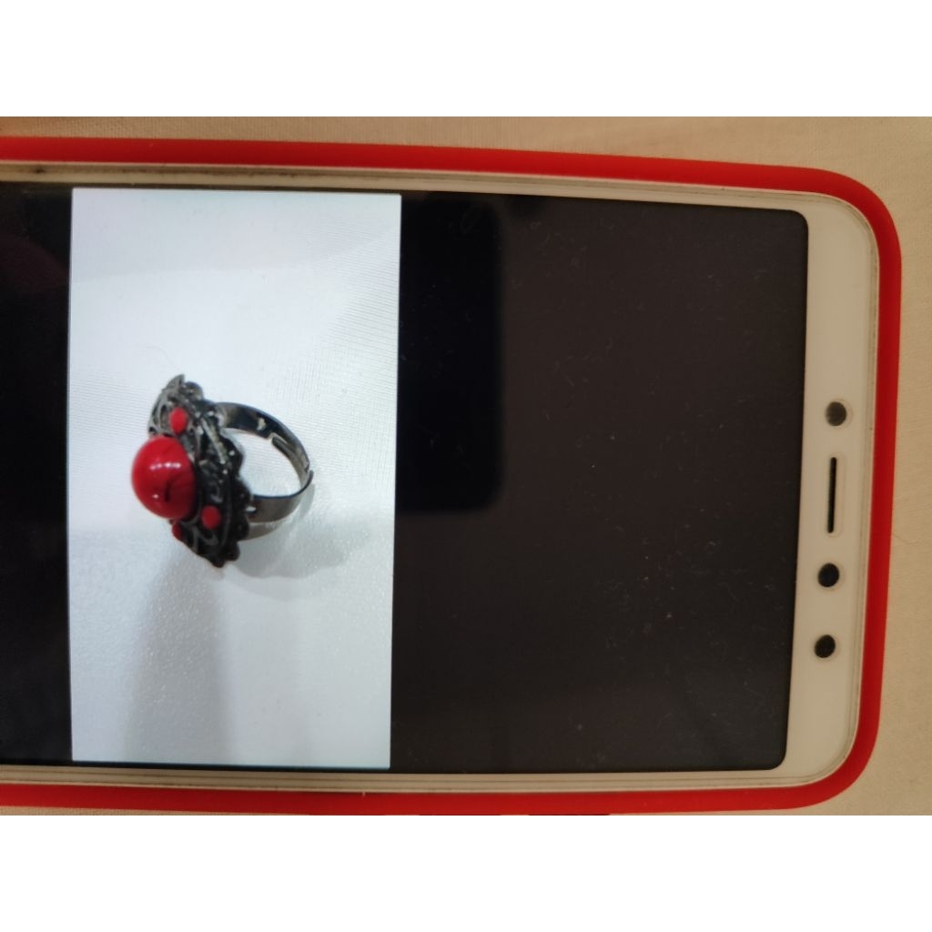 Cincin wanita batu merah imitasi