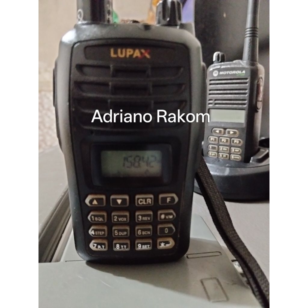 HT Lupax T550 VHF Mulus second tanpa charger