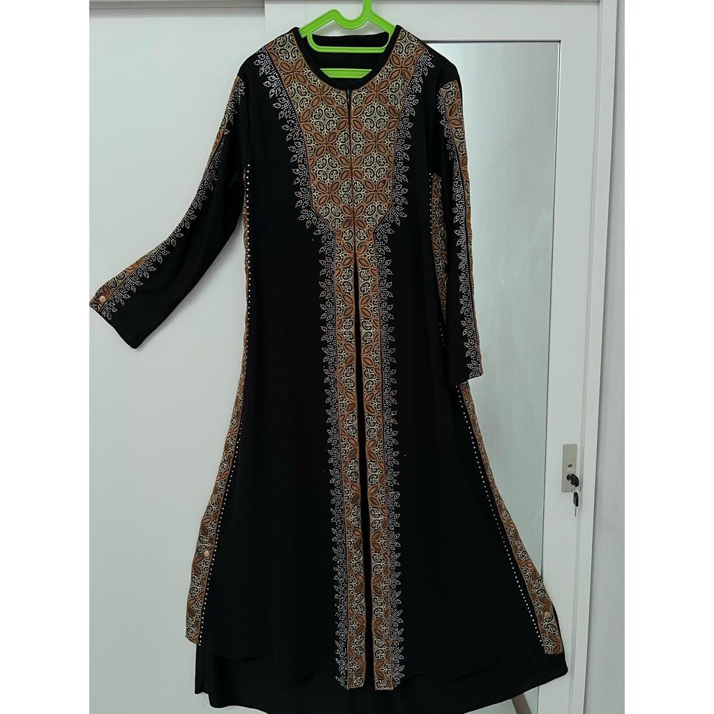 Preloved Abaya Dubai