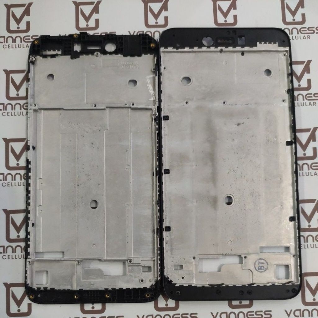 FRAME LCD/TULANG XIAOMI REDMI NOTE 5A
