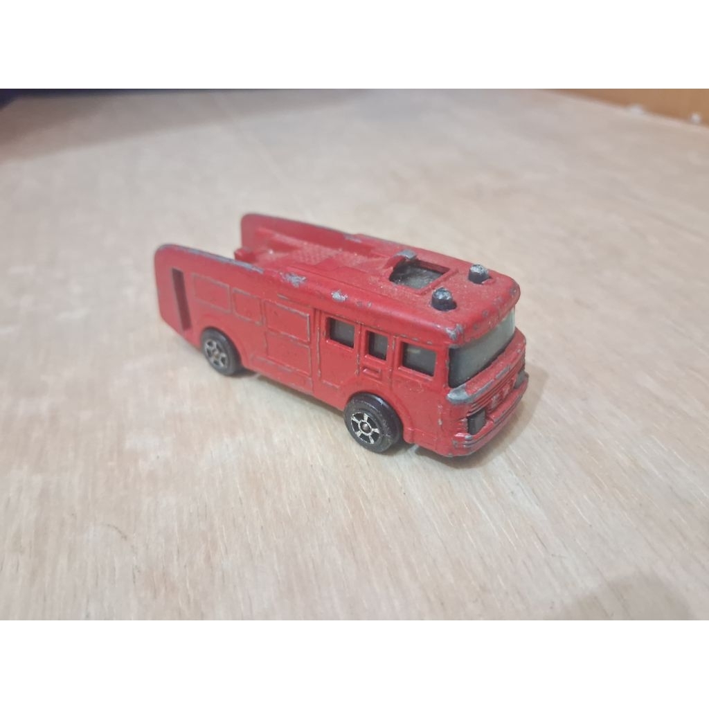 Diecast Corgi Juniors Made in Britain Truck ERF Fire Chief Vintage Toys Lawas