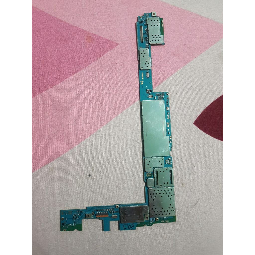 Mesin samsung Tab S2 T815 kondisi bagus dan No Minus tanpa pola