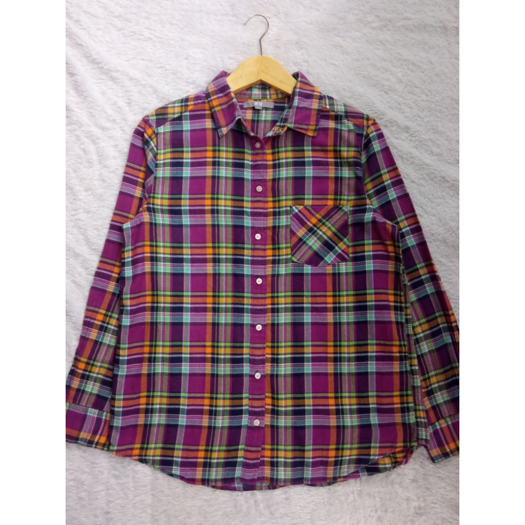 Kemeja Uniqlo Kotak Ungu Hijau Stabilo Oren Orange Putih Hitam Biru Muda Soft Sky Blue
