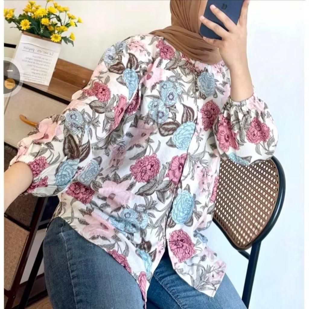 Blouse Rayon Lengan Balon Motif Abstrak Hitam Putih - Blus Wanita Busui Friendly Adem & Jatuh & Tida