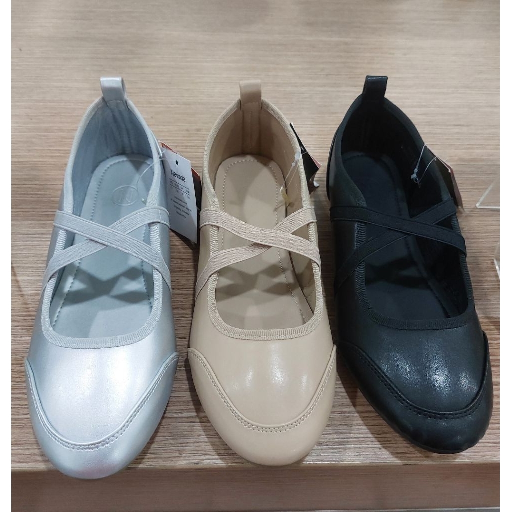 Sepatu wanita flat shoes ballerina merk NEVADA