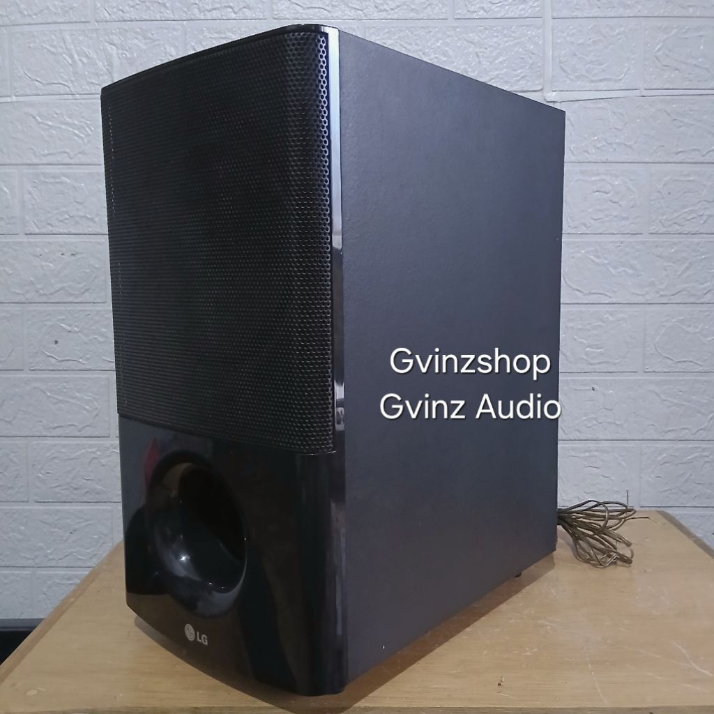 Subwoofer home theater LG