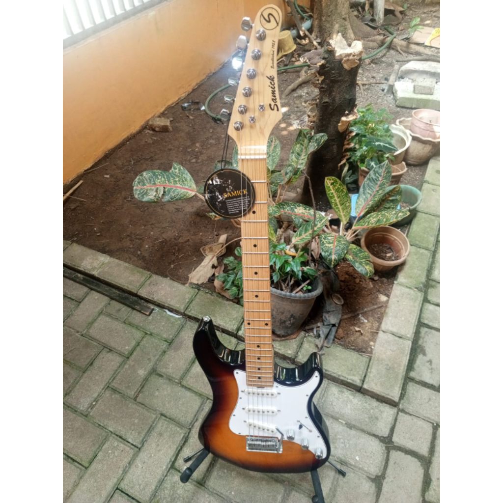 Samick Strato NSST 100VS Original PT Samick