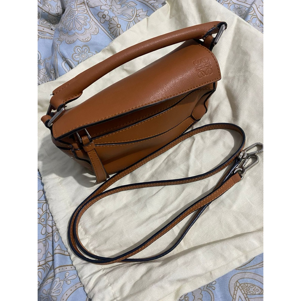 loewe mini puzzle tan