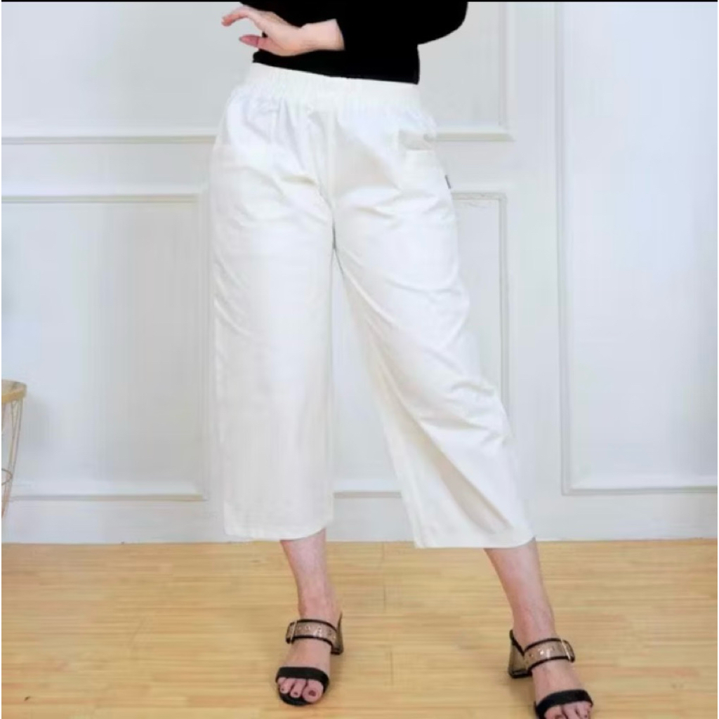 Celana Wanita 7/8 Putih