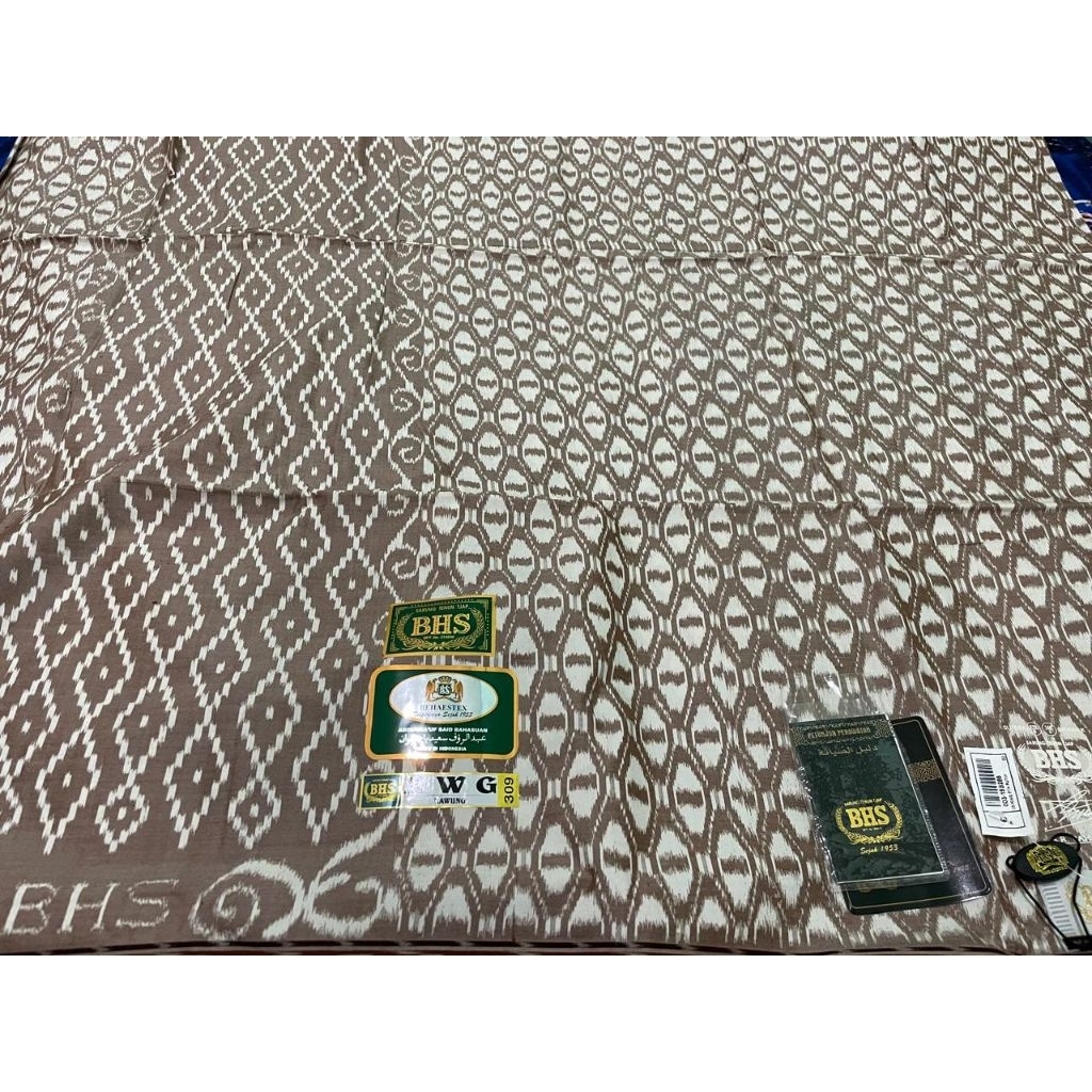 SARUNG BHS KGN,KSS,KWG GOLD SUTRA SPUNSILK 210