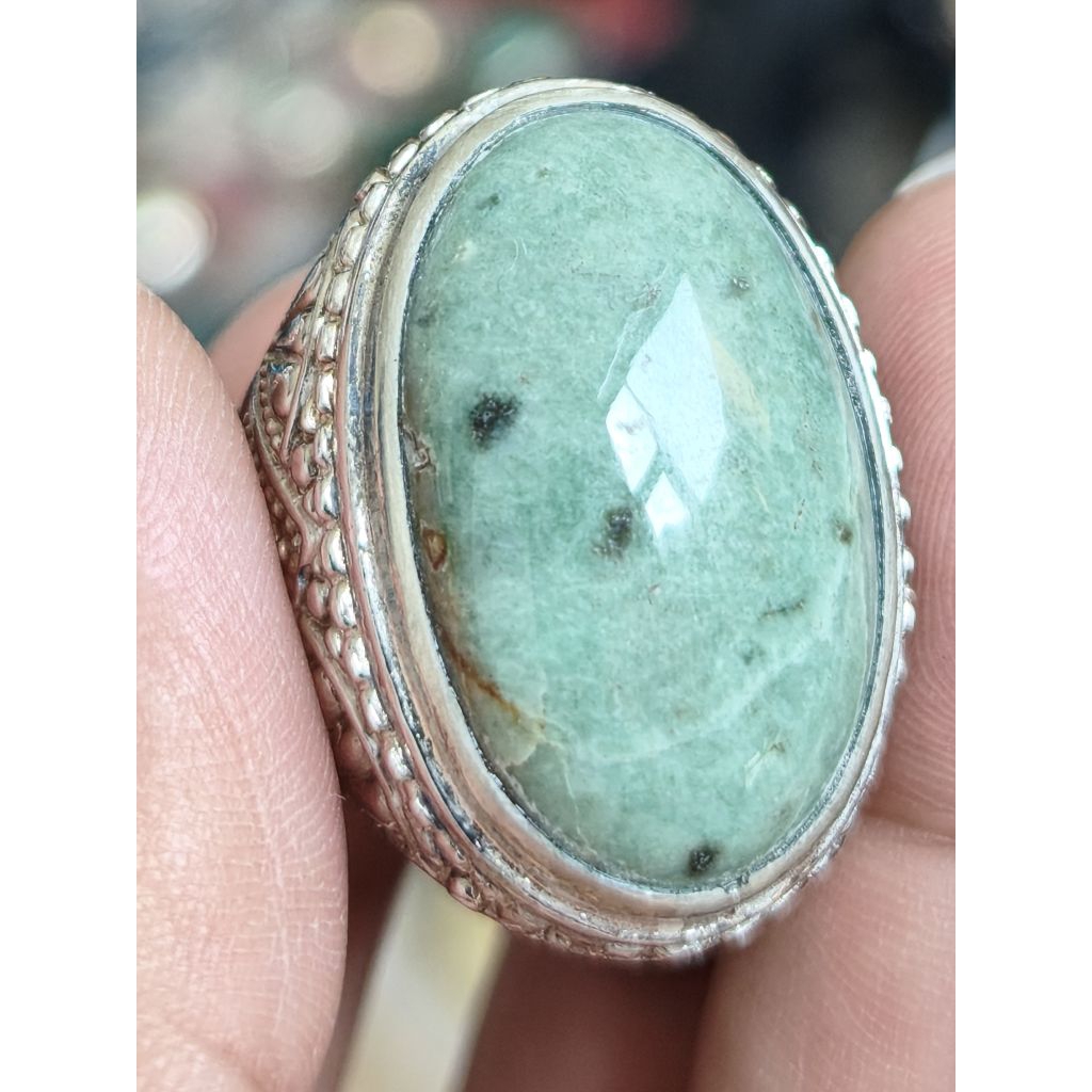 batu cincin giok Nabire Papua