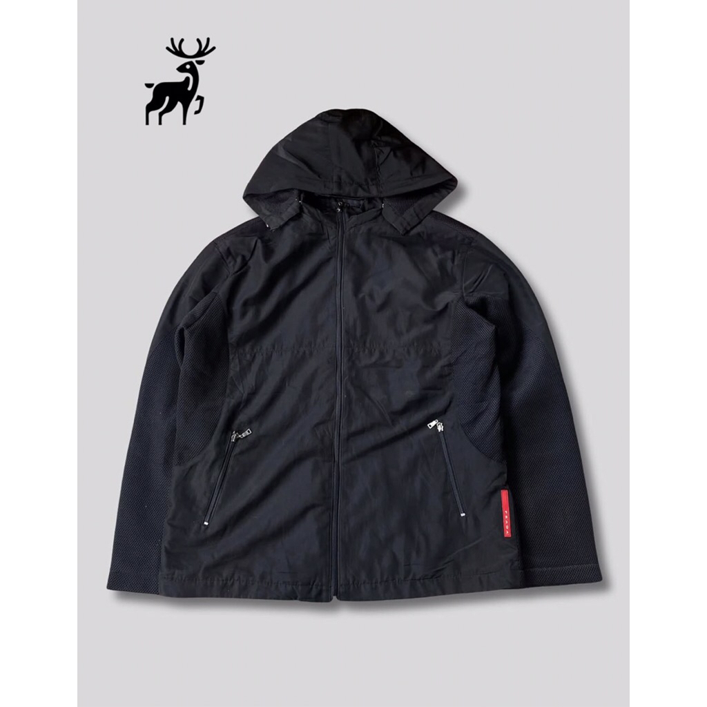 Jaket Outdoor Prada Waterproof