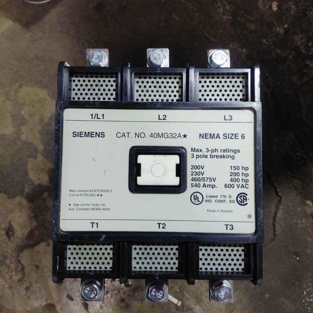 kontaktor 540A KONTAKTOR SIEMENS NEMA SIZE 6 540A 220vac
